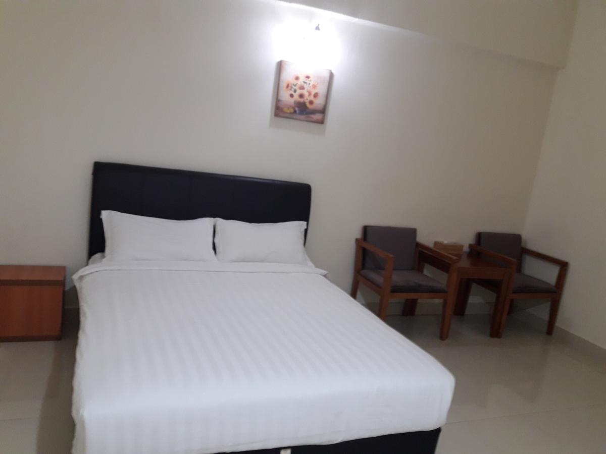 Hotel 126 Sepang Buitenkant foto