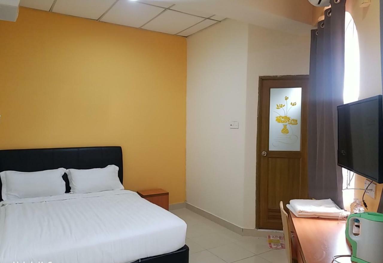 Hotel 126 Sepang Buitenkant foto